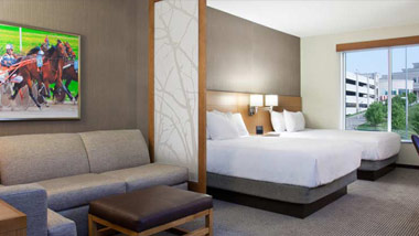double queen beds at Hyatt Place Pittsburgh South